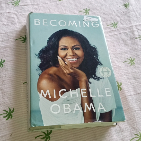 Barnes & Noble Other - Barnes & Noble 'Becoming' Book with White and Blue Cover